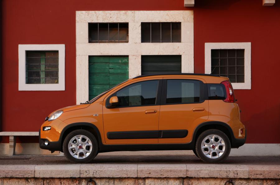  Fiat Panda Trekking 2012 года  (фото 11 из 50)